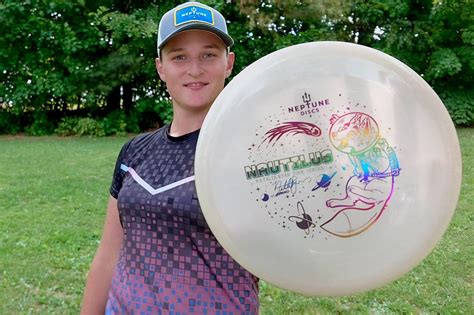 transgender disc golf player